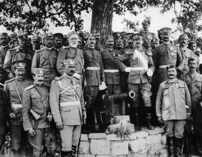 Groepsportret in Montenegro, 1913 door English Photographer